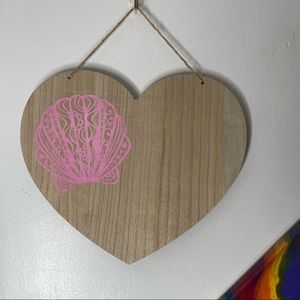 custom designed pink colored sea shell heart chalkboard wall hanging